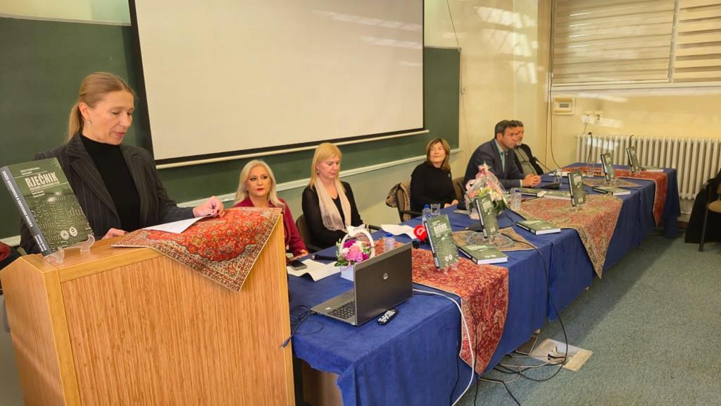 IMG 2722 (Copy)